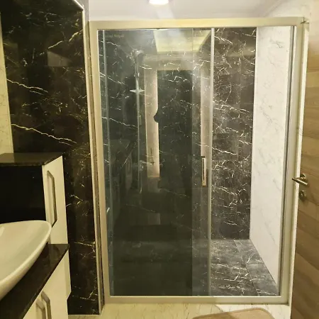 Sueper Lueks Daire Apartment *